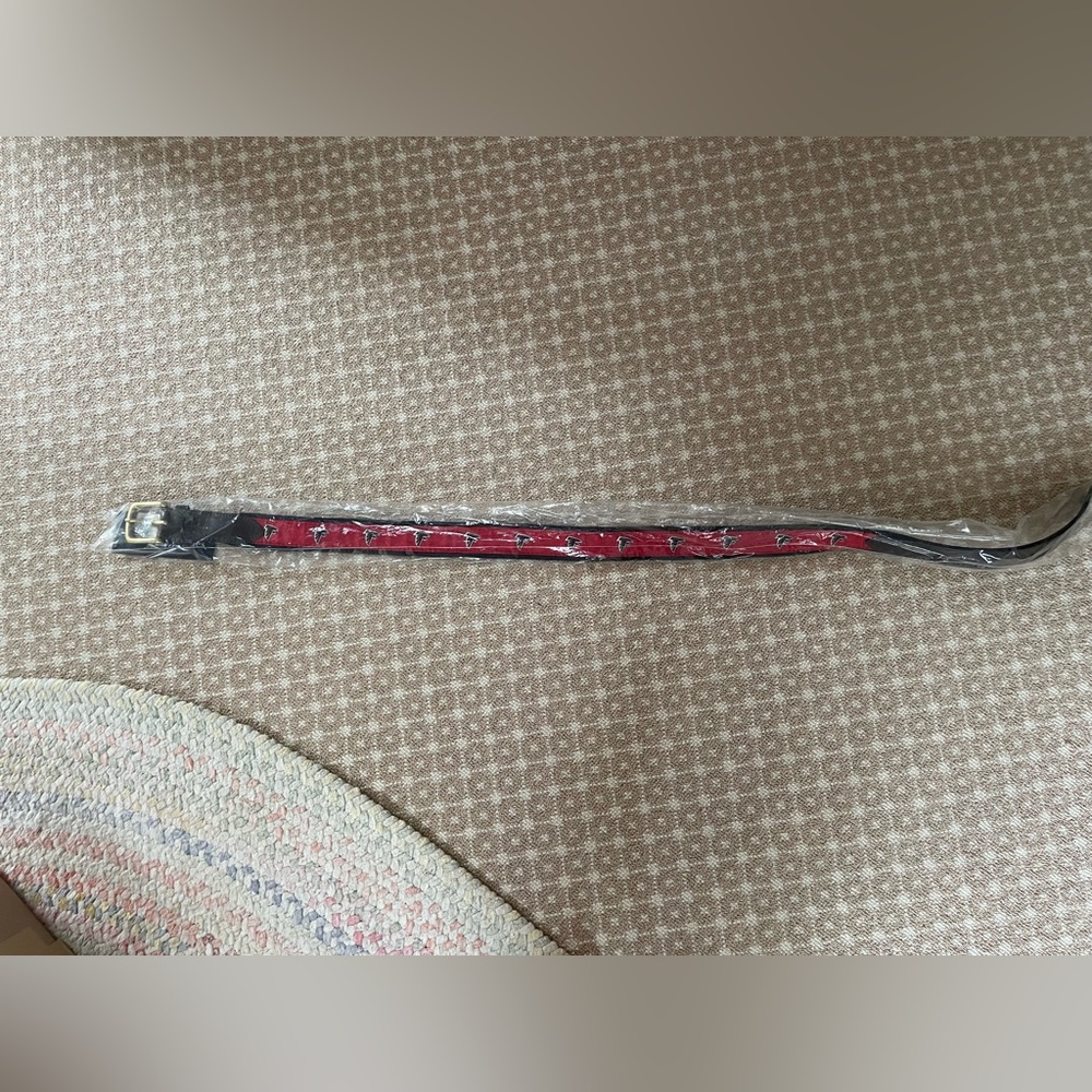 NWT vineyard vines atlanta falcons belt